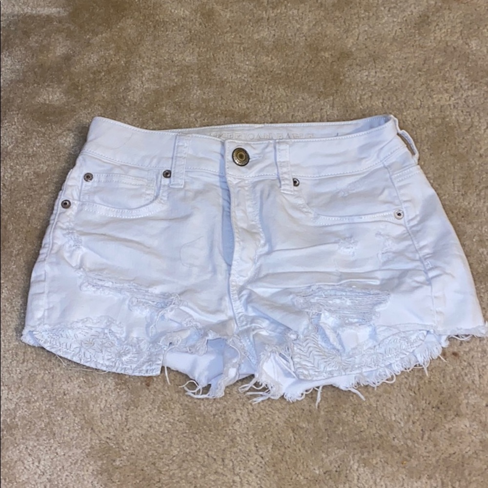 American eagle white ruffled jean shorts